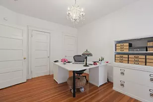 22 Centre St, Cambridge, MA 02139 - Photo 32