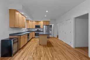 352 Grafton St, Shrewsbury, MA 01545 - Photo 4