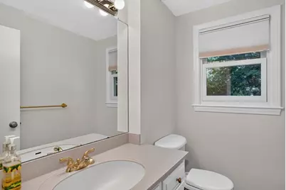 22 Coolidge Cir, Northborough, MA 01532 - Photo 12
