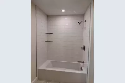 37 Karen St, Lowell, MA 01851 - Photo 8