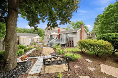 60 Brickett St, Springfield, MA 01119 - Photo 22