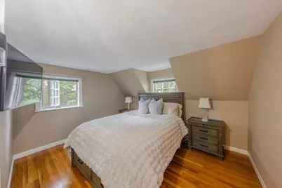 55 Burrell St, Melrose, MA 02176 - Photo 16