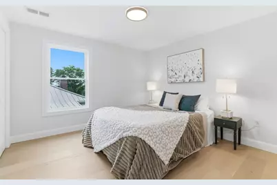 8 Guild St, Medford, MA 02155 - Photo 18