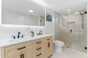 8 Guild St, Medford, MA 02155 - Photo 30