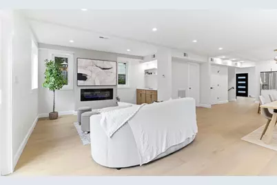 8 Guild St, Medford, MA 02155 - Photo 14