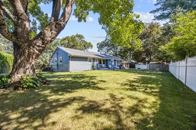 122 Westwood Dr, Whitman, MA 02382 - Photo 6