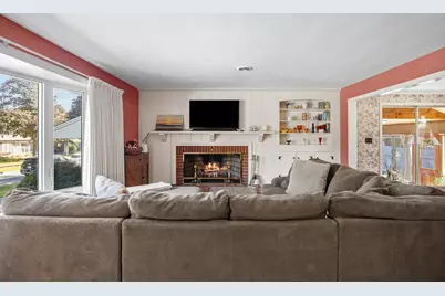 122 Westwood Dr, Whitman, MA 02382 - Photo 12