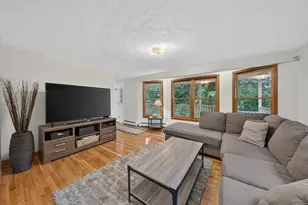 10 Fairway Dr, Groton, MA 01450 - Photo 4