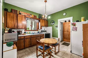 45 Varney St, Lowell, MA 01854 - Photo 24