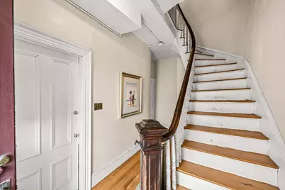 45 Varney St, Lowell, MA 01854 - Photo 4