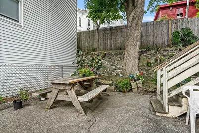 45 Varney St, Lowell, MA 01854 - Photo 38
