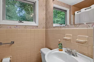 801 Winter St, Holliston, MA 01746 - Photo 14