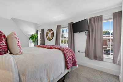 4 Rowells Ct #C, Amesbury, MA 01913 - Photo 12