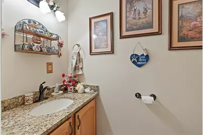 5 Edna Cir #5, North Brookfield, MA 01535 - Photo 14