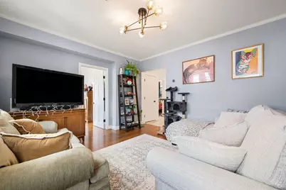 53 Myrtle St #2, Waltham, MA 02453 - Photo 2