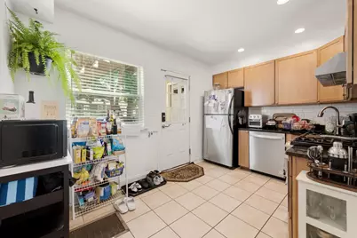 53 Myrtle St #2, Waltham, MA 02453 - Photo 14
