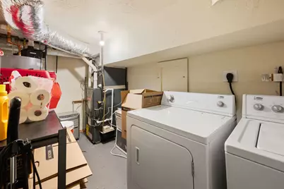 53 Myrtle St #2, Waltham, MA 02453 - Photo 22