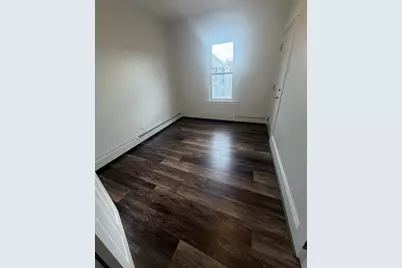 1 Stepleton St #3, New Bedford, MA 02744 - Photo 4
