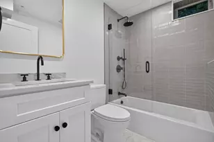 31 Houghton St, Somerville, MA 02143 - Photo 18