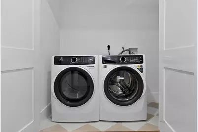 31 Houghton St #A, Somerville, MA 02143 - Photo 20