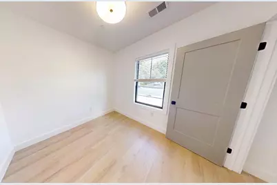 52 Withington St #7, Boston, MA 02124 - Photo 4
