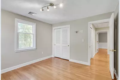 8 Barry Dr, Framingham, MA 01702 - Photo 26