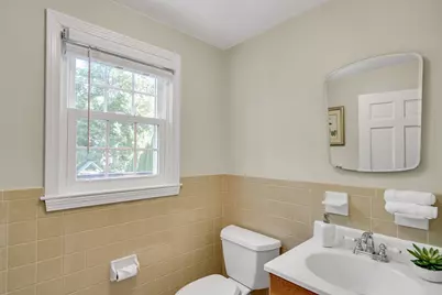 8 Barry Dr, Framingham, MA 01702 - Photo 12