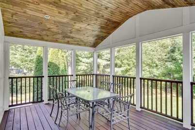 8 Barry Dr, Framingham, MA 01702 - Photo 36