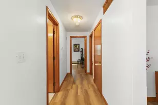 8 Fearing Hill Rd, Wareham, MA 02571 - Photo 12