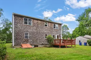 8 Fearing Hill Rd, Wareham, MA 02571 - Photo 10