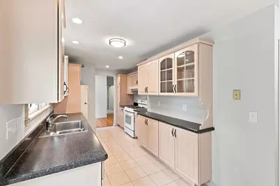 13 Parker St, Agawam, MA 01001 - Photo 20