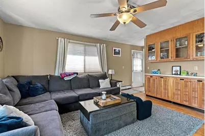 11 Marlboro Rd, Woburn, MA 01801 - Photo 4