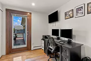 11 Marlboro Rd, Woburn, MA 01801 - Photo 16