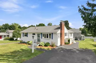 11 Marlboro Rd, Woburn, MA 01801 - Photo 1