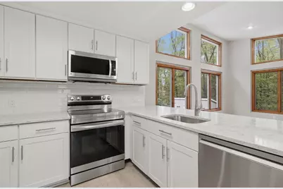 27 Clearview Drive, Framingham, MA 01701 - Photo 6