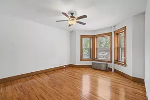 456 Maple, Holyoke, MA 01040 - Photo 2