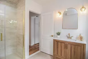 19 Stoneleigh Rd, Watertown, MA 02472 - Photo 18
