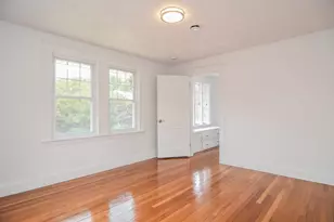 19 Stoneleigh Rd, Watertown, MA 02472 - Photo 26