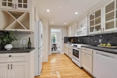 5 Tavern Ln, Lexington, MA 02421 - Photo 16