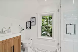 46 Myrtle St, Newton, MA 02465 - Photo 24