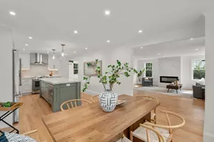 46 Myrtle St, Newton, MA 02465 - Photo 14