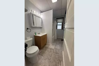 190 Oak #2nd Fl, Springfield, MA 01151 - Photo 16