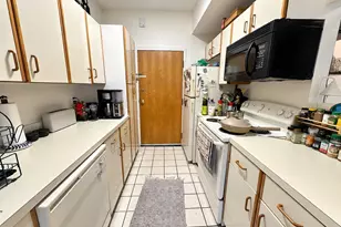 72 Euston Rd, Boston, MA 02135 - Photo 4