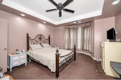17 Coral St, Lowell, MA 01851 - Photo 16