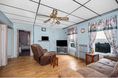 17 Coral St, Lowell, MA 01851 - Photo 14