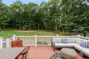 48 Robinson Dr, Bedford, MA 01730 - Photo 30