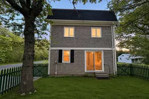 105 Dogwood, Fairhaven, MA 02719 - Photo 4