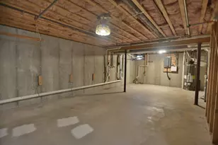 83 Boxberry Ln, Rockland, MA 02370 - Photo 18