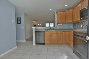 83 Boxberry Ln, Rockland, MA 02370 - Photo 10