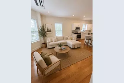 242 Somerville Ave #242, Somerville, MA 02143 - Photo 2